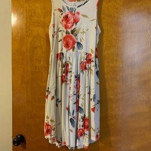 Floral white dress